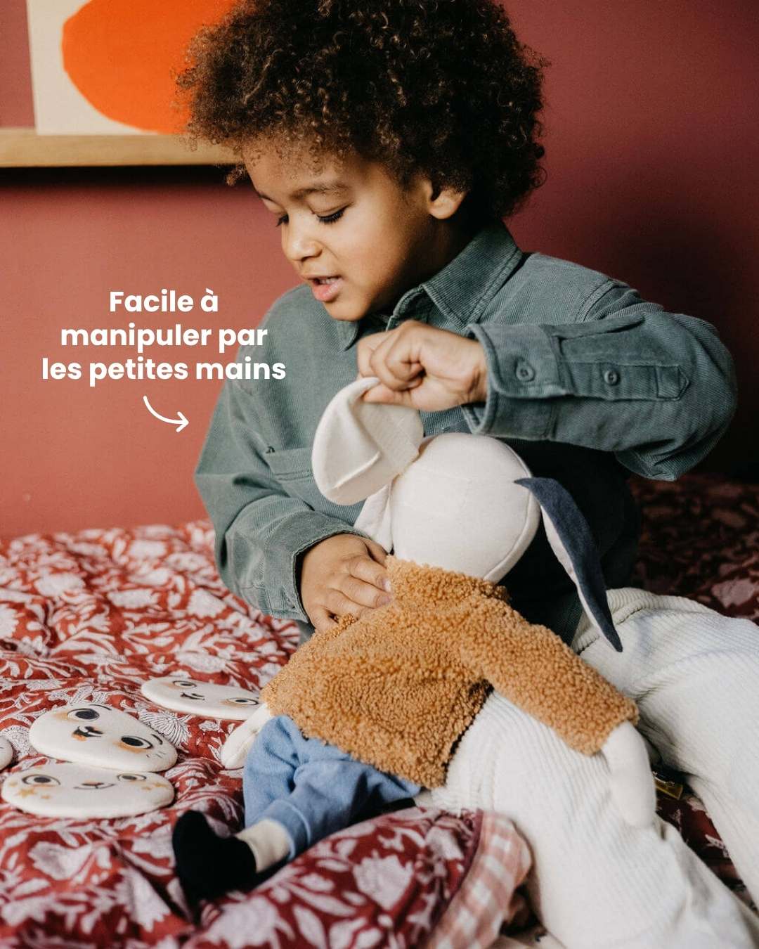 garçon change le visage émotion de pipouette 