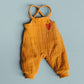 tenue salopette moutarde pipouette